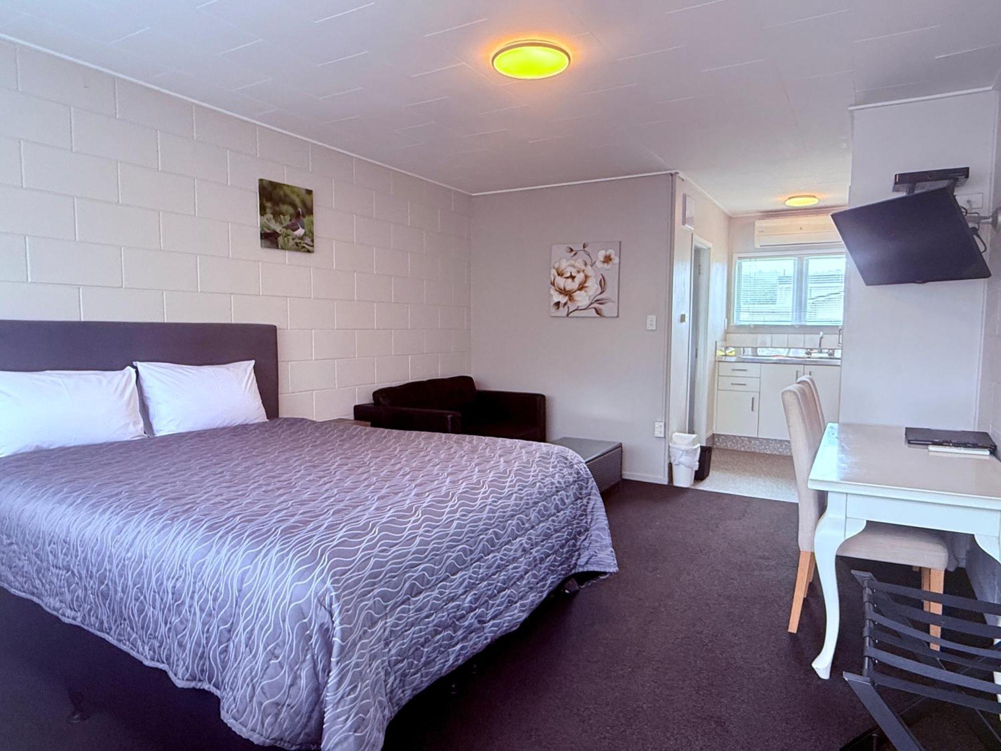Continental Motel Whangarei Exterior photo